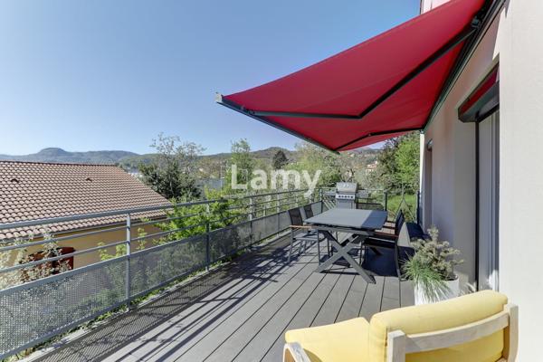 Maison de type 5 jardin, terrasse, garage
