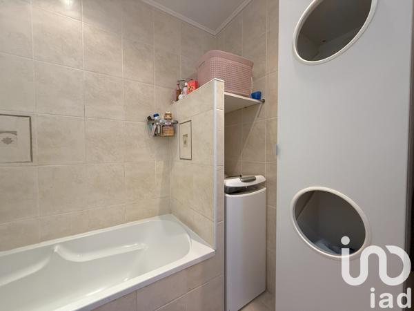 Appartement à vendre 3 pièces 69 m² Cagnes-sur-Mer