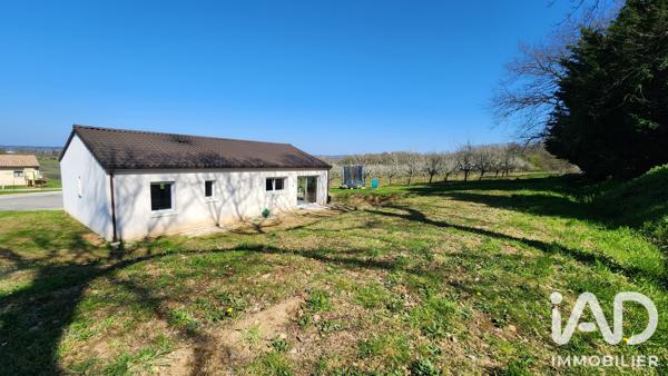 Maison à vendre 4 pièces 95 m² Cours-de-Pile