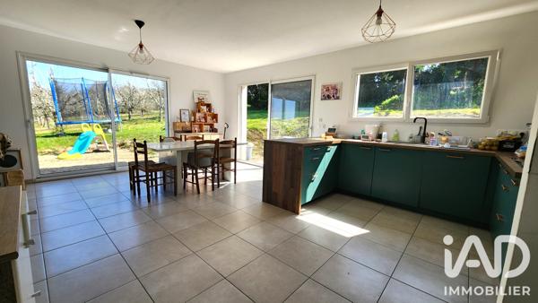 Maison à vendre 4 pièces 95 m² Cours-de-Pile