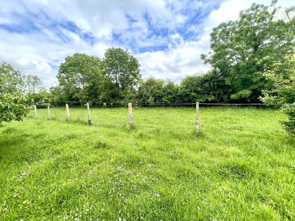 Authentique corps de ferme en pierre à rénover – À seulement 10 minutes de Bayeux