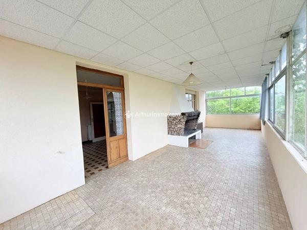 Vente                                                      Maison
                        
                     8 pièces                      155 m2                     à Millau