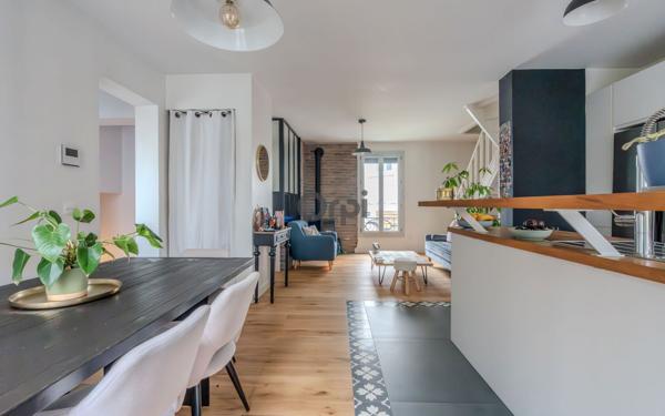 Maison à vendre    5 pièces • 98,67 m2 Joinville-le-Pont