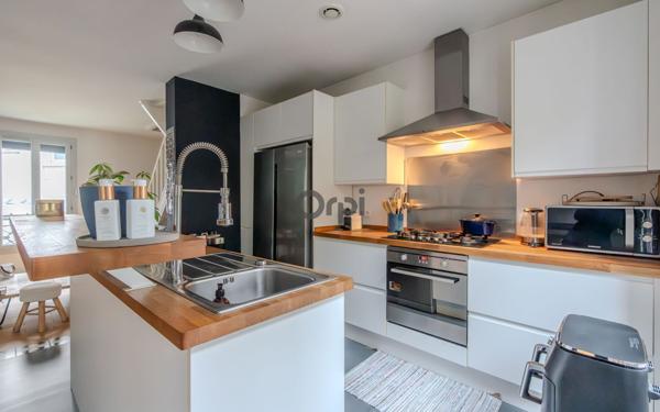 Maison à vendre    5 pièces • 98,67 m2 Joinville-le-Pont