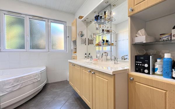 Maison à vendre    9 pièces •  Woippy