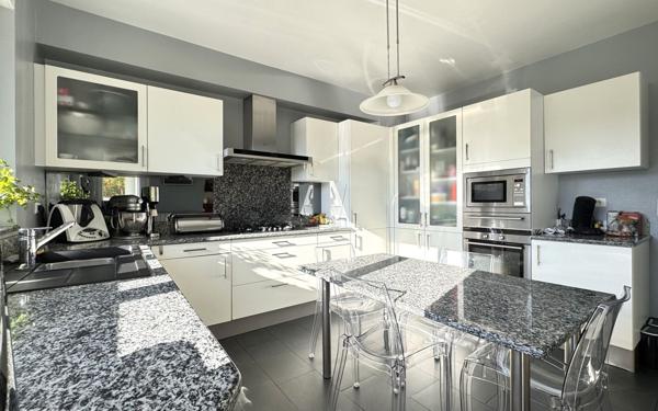 Maison à vendre    9 pièces •  Woippy