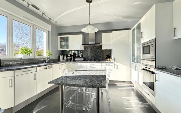 Maison à vendre    9 pièces •  Woippy