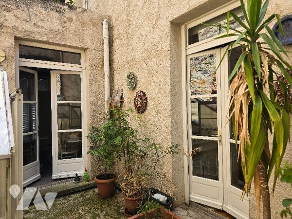 Maison de ville de 180 m2, quartier de France.