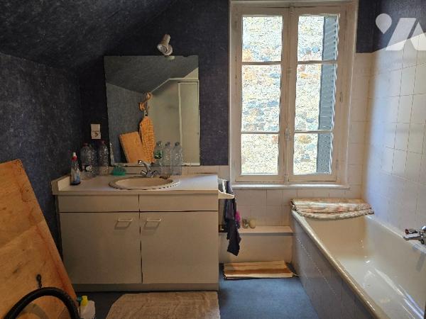 Maison de ville de 180 m2, quartier de France.