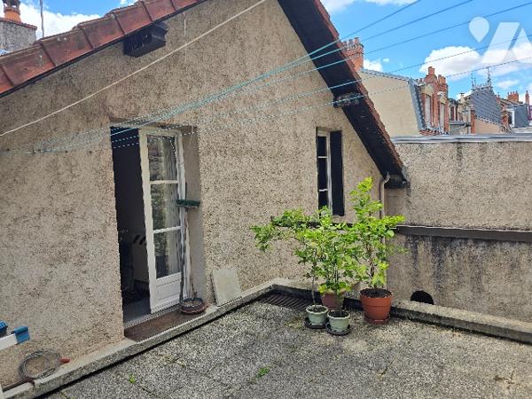 Maison de ville de 180 m2, quartier de France.