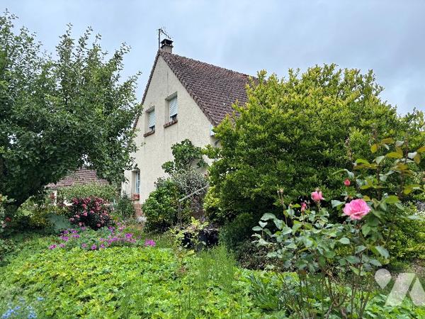 POIX DE PICARDIE (80290) - Un pavillon individuel à usage d'habitation