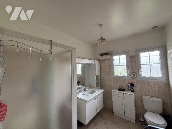 POIX DE PICARDIE (80290) - Un pavillon individuel à usage d'habitation