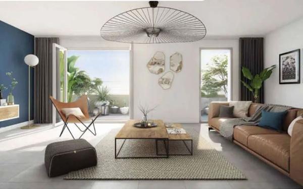 Appartement à vendre    2 pièces •  Toulon