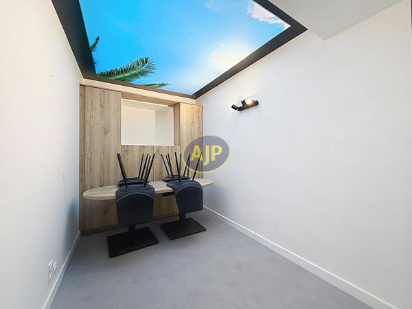 Saint Jean De Luz : 1 650 € - AJP Mateille Immobilier Biarritz