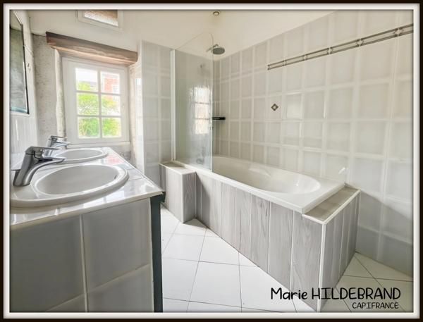 Maison de village de 120m² habitable avec jardin exterieur de plus de 100m²