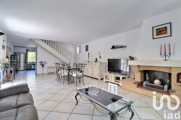 Maison à vendre 4 pièces 130 m² Saint-Maximin-la-Sainte-Baume
