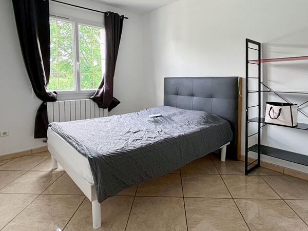 A VENDRE - Grande maison familiale de 145 m² avec sous-sol et piscine