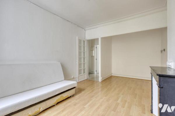 Notaire vend T2 - 75015- 40.07 m²