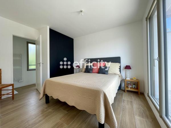 Maison 6 pièces - 140 m² Exclusivité efficity