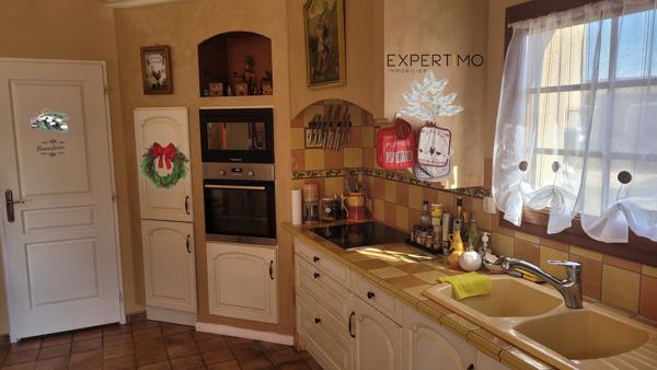 Chasseneuil-du-Poitou (86360) Belle maison de 190 m² habitables avec suite parentale au rez de chaussée, DPE en C