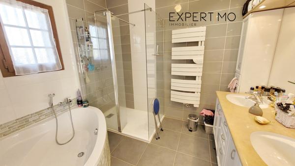 Chasseneuil-du-Poitou (86360) Belle maison de 190 m² habitables avec suite parentale au rez de chaussée, DPE en C