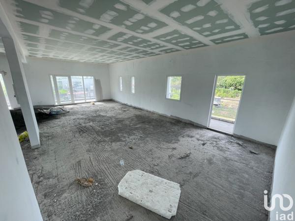 Location boutique/local commercial 204 m² Morne-à-l'Eau