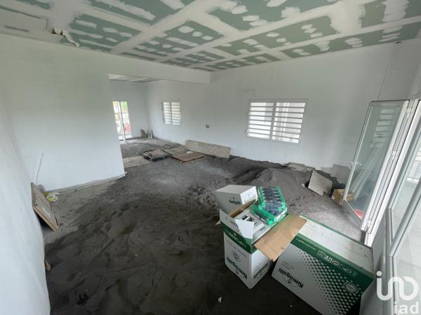 Location boutique/local commercial 204 m² Morne-à-l'Eau