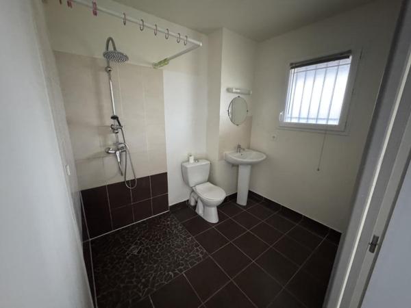 LAVEYRON - VILLA T4 AVEC GARAGE ET JARDIN - 97.02 M2