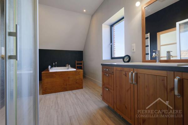 Nieppe (59850) Ferme au carré rénovée à 20 minutes de Lille