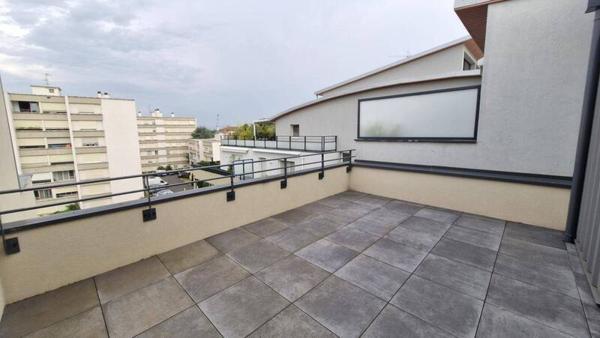 Appartement 3 pièces                                        - 69500 Bron Réf : 5438