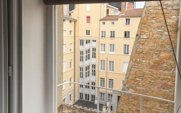 Appartement à vendre    1 pièce • 20,15 m2 Lyon 1