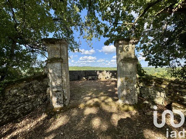 Maison à vendre 24 pièces 880 m² La Couronne