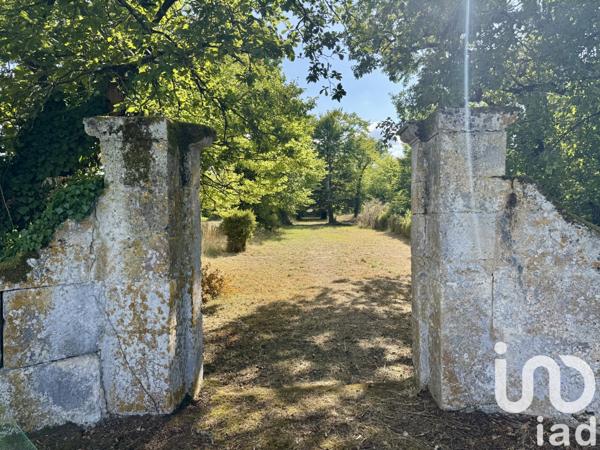 Maison à vendre 24 pièces 880 m² La Couronne