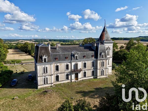 Maison à vendre 24 pièces 880 m² La Couronne