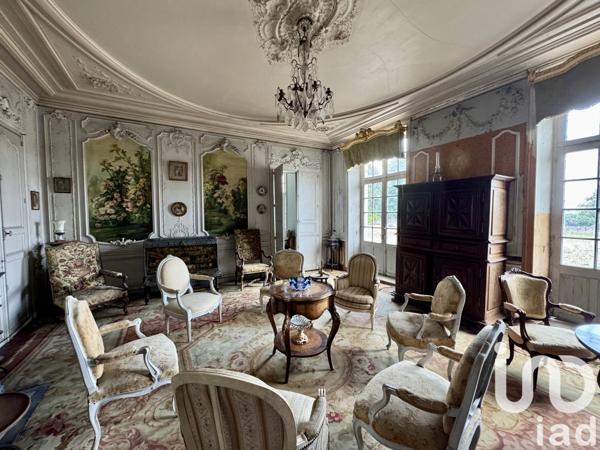Maison à vendre 24 pièces 880 m² La Couronne