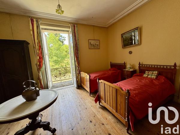 Maison à vendre 24 pièces 880 m² La Couronne