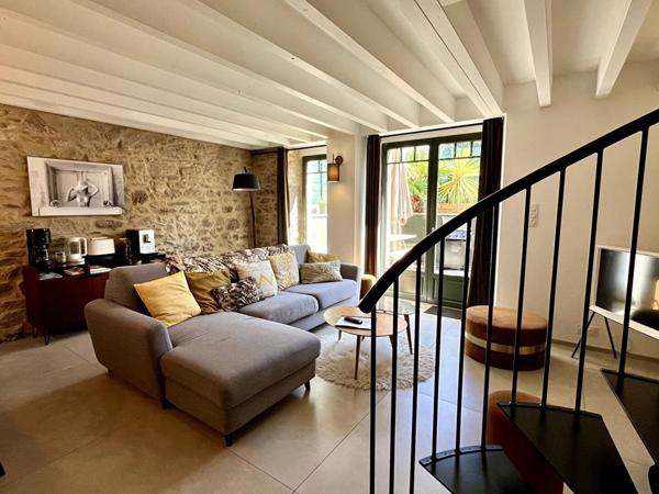 Maison en Pierres Saint Coulomb proche plages