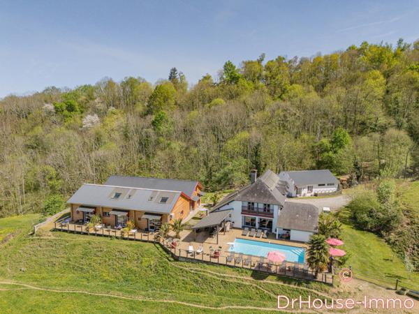 Commerce à vendre 19 pièces de 480 m²