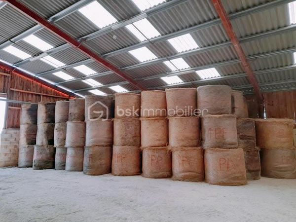 Propriete equestre de 2 112 m²