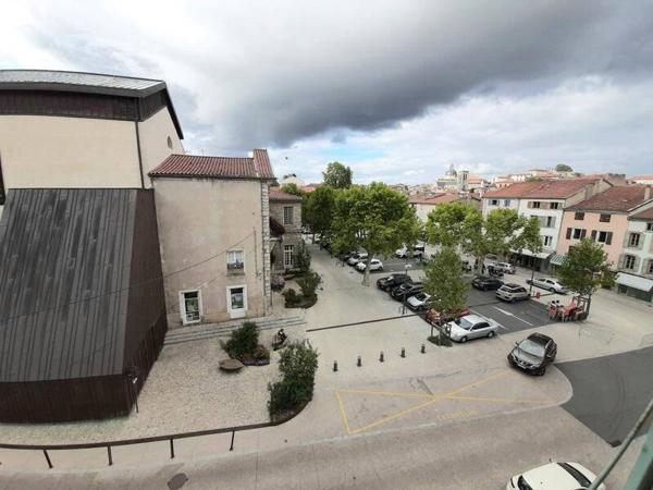 Appartement 2 pièces                                        - 42600 Montbrison Réf : 12806