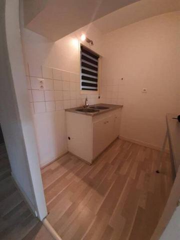 Appartement 2 pièces                                        - 42600 Montbrison Réf : 12806