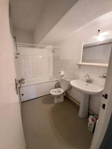 Appartement 2 pièces                                        - 42600 Montbrison Réf : 12806