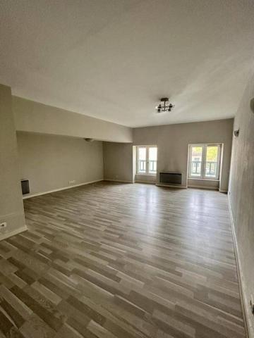 Appartement 2 pièces                                        - 42600 Montbrison Réf : 12806