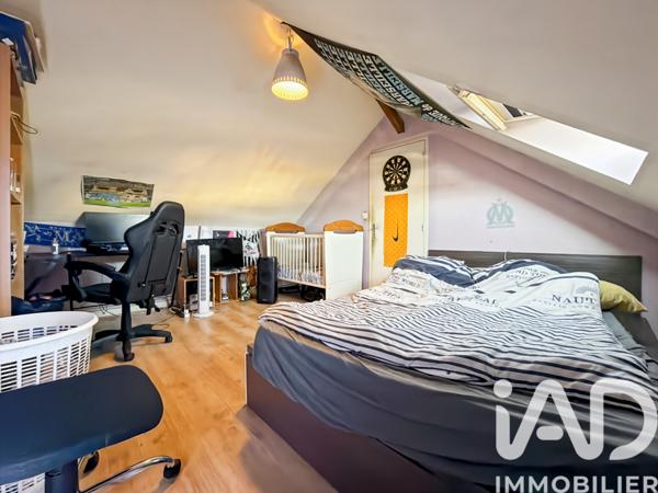 Maison à vendre 5 pièces 107 m² Saint-Ouën-des-Toits