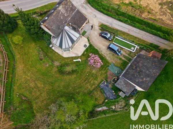 Maison à vendre 5 pièces 107 m² Saint-Ouën-des-Toits