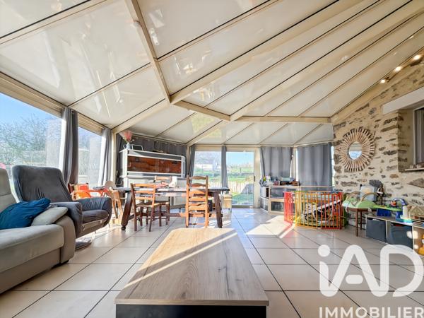 Maison à vendre 5 pièces 107 m² Saint-Ouën-des-Toits