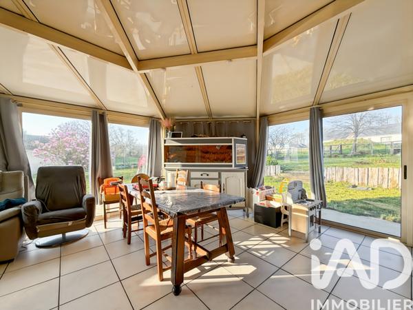 Maison à vendre 5 pièces 107 m² Saint-Ouën-des-Toits