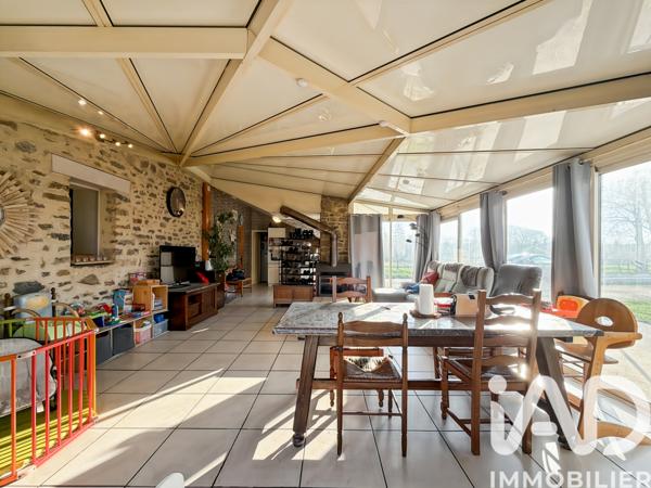 Maison à vendre 5 pièces 107 m² Saint-Ouën-des-Toits