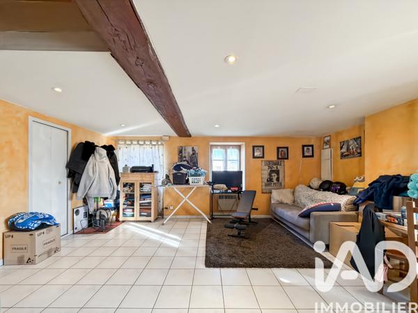 Maison à vendre 5 pièces 107 m² Saint-Ouën-des-Toits