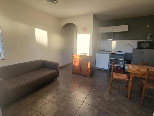 Morestel Centre-ville – T2 de 30 m² lumineux Résidence de 2008 - Idéal résidence principale ou investissement